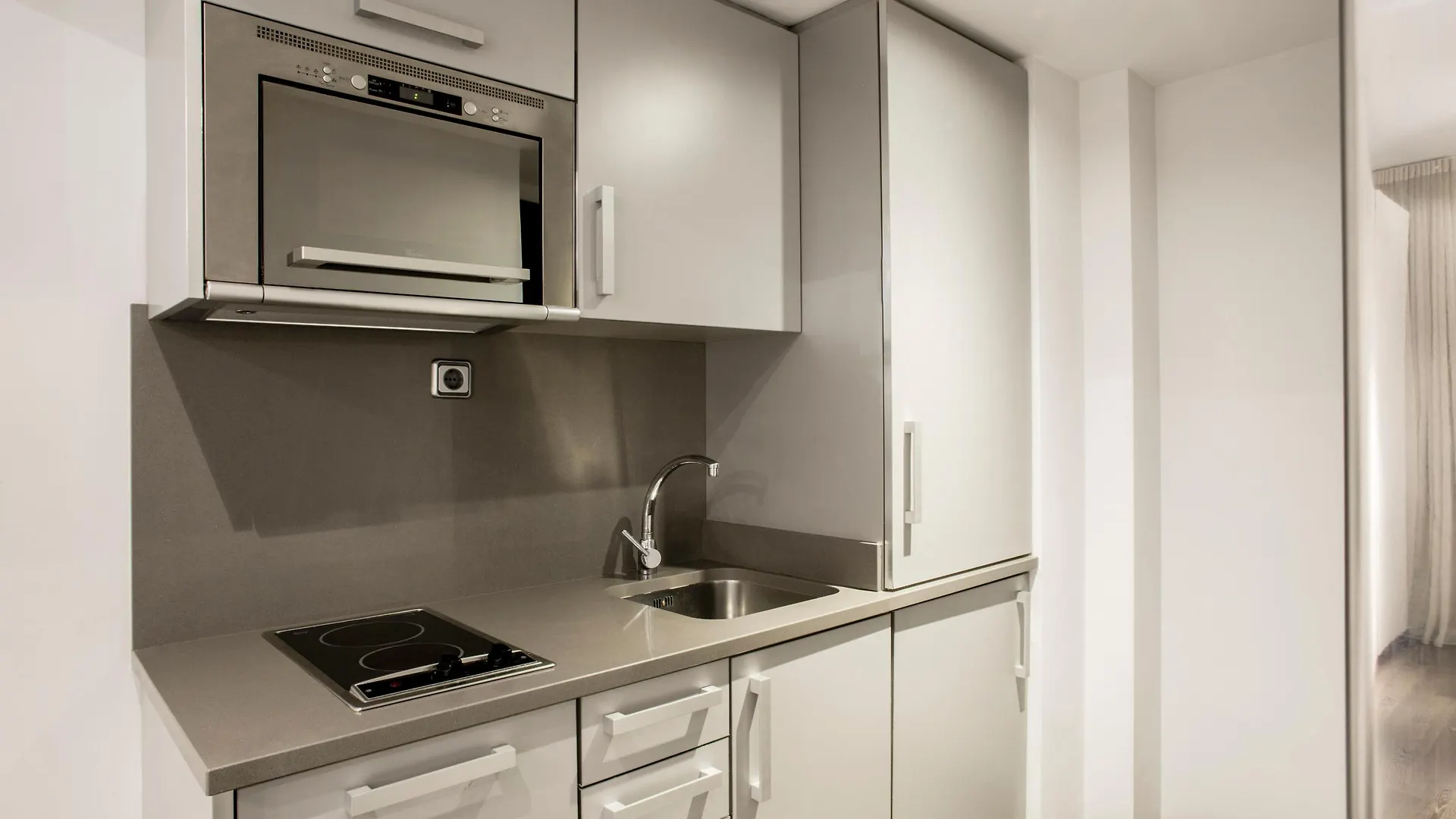 Barcelona Apartment Aramunt