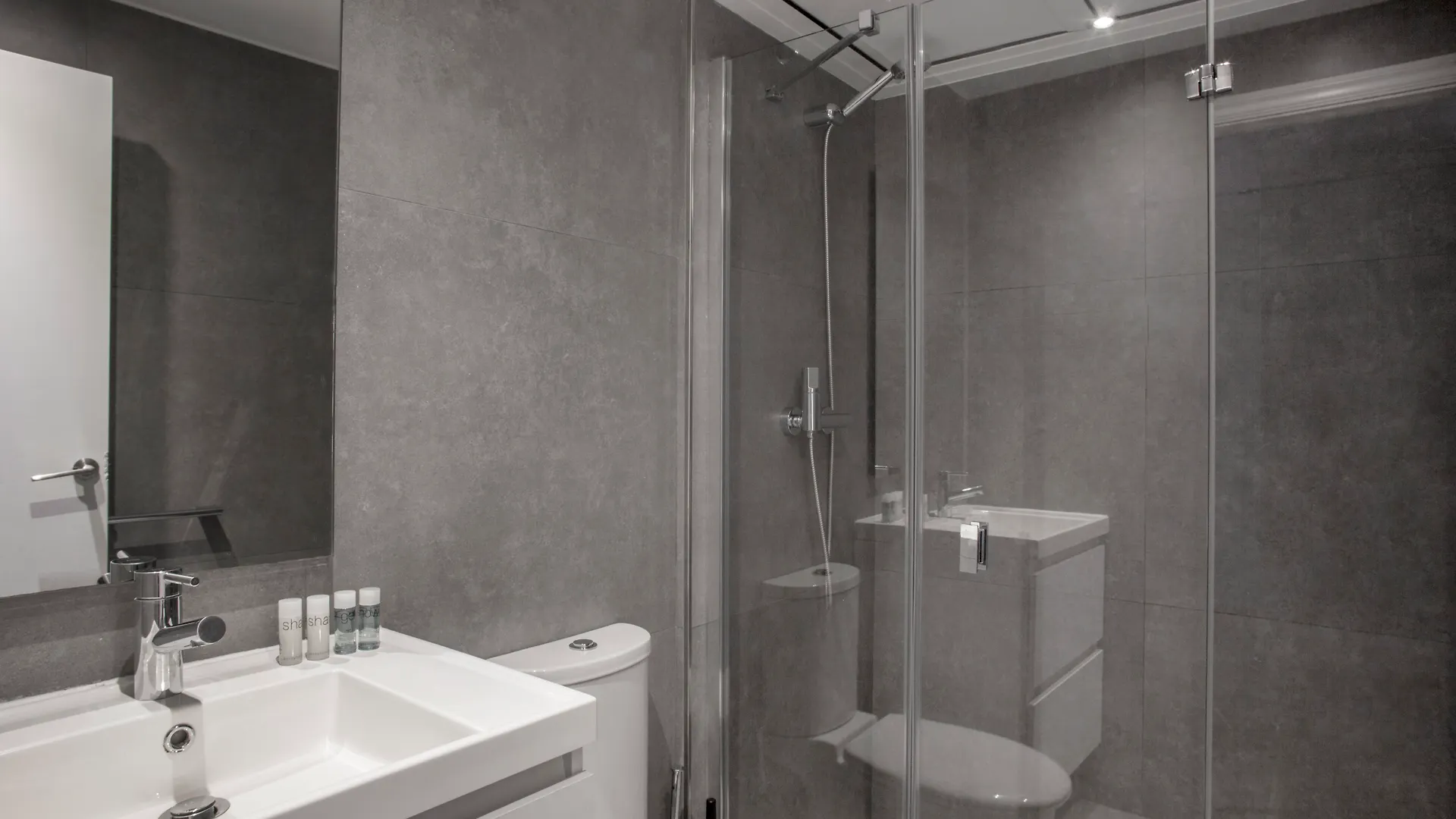 Barcelona Apartment Aramunt