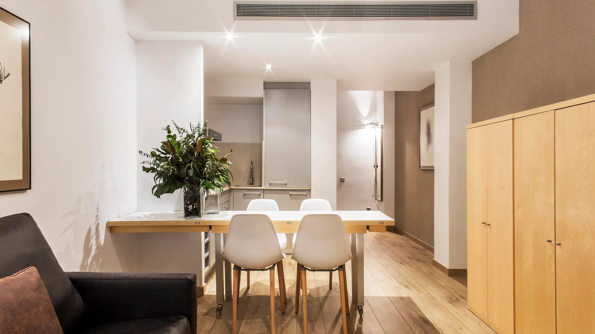Aparthotel Barcelona Apartment Aramunt